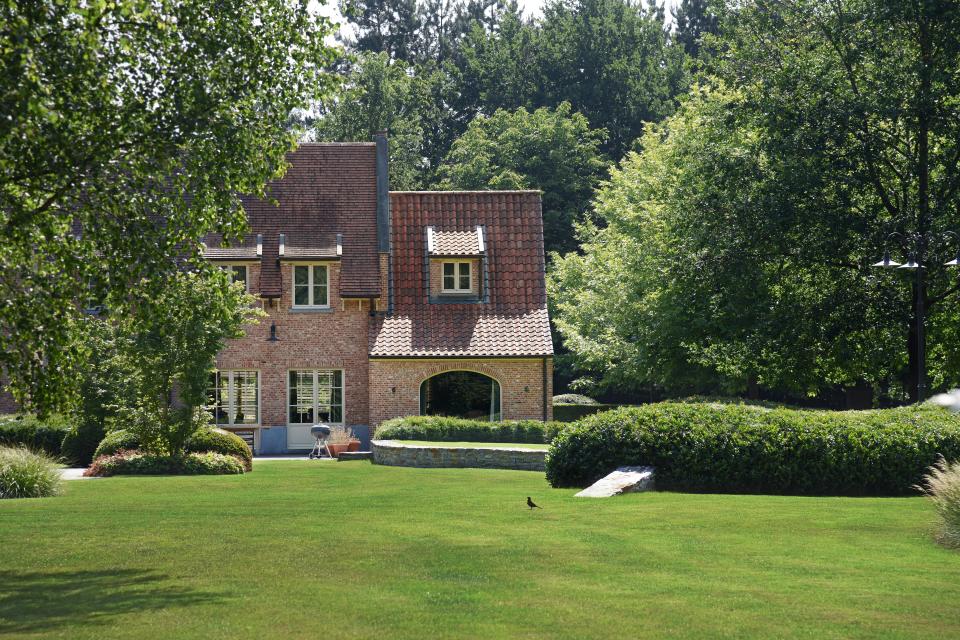 Facelift Voor Een Villatuin In Lembeke