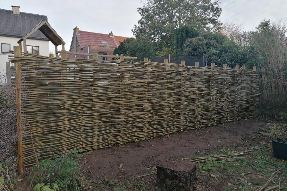 Gevlochten wilgen afsluiting