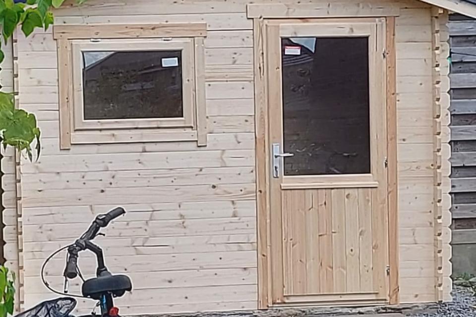tuinhuis afgewerkt
