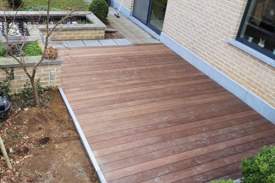 Terras hout