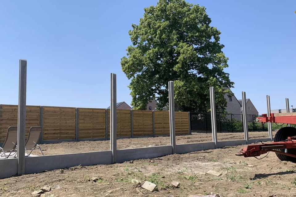 Plaatsen van schuttingen 