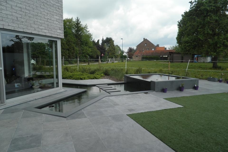 totaalproject: aanleg van tuin, vijver en terras te Aalst